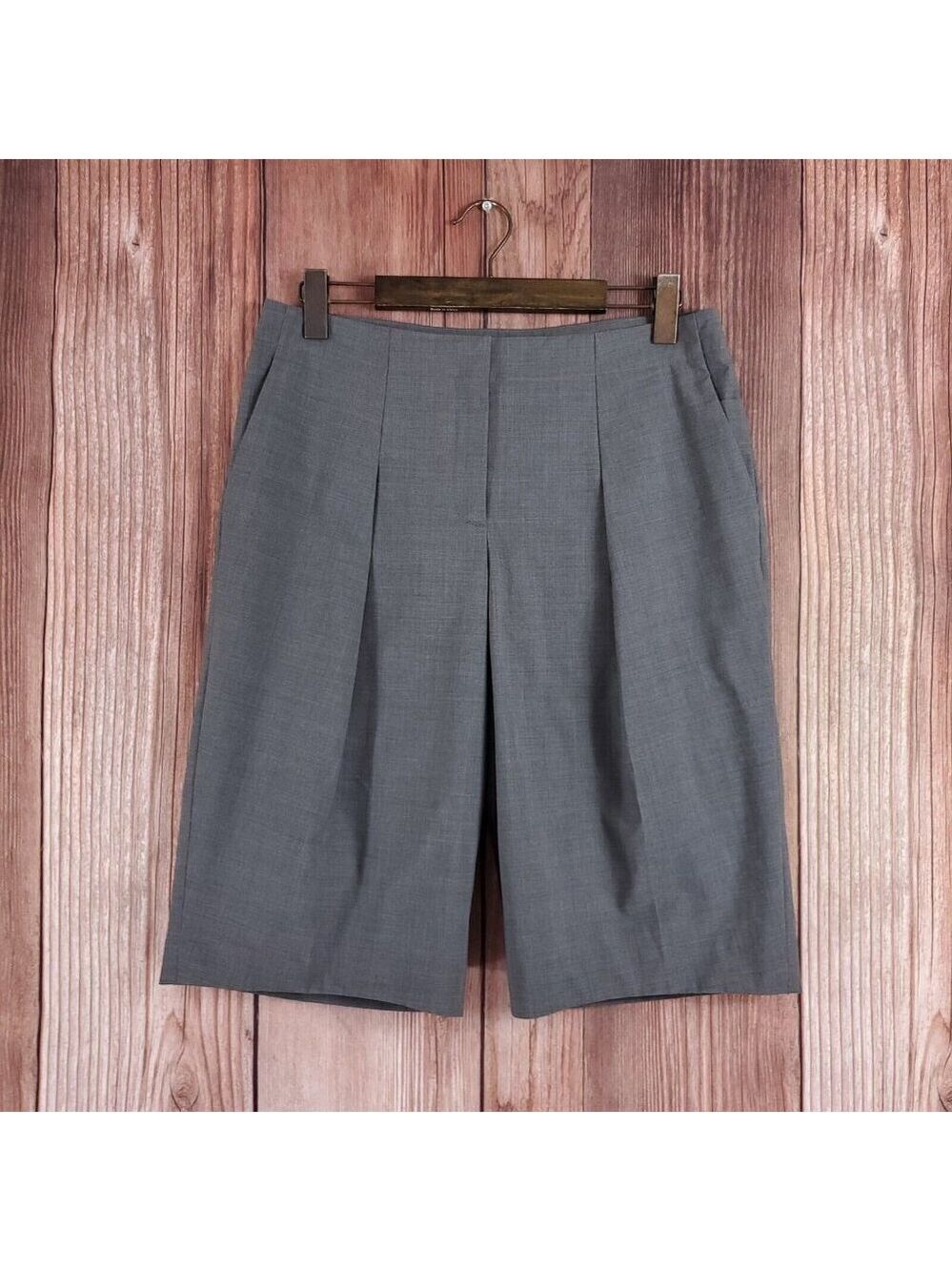Kit And Ace Womens Size 8 Gray Bermuda Career Shorts Wool Silk Blend